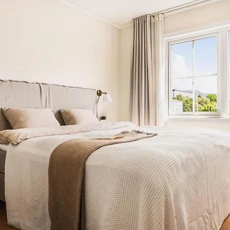 Appartement With A Beautiful Fjord View In